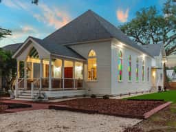 Award-Winning Historic Church Retreat in Savannah