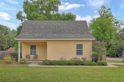 Cozy Cottage Near Thunderbolt Marina w Fenced Yard