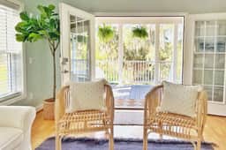 Large Home w 2 Airstream Glampers & Spa near Beach & Downtown