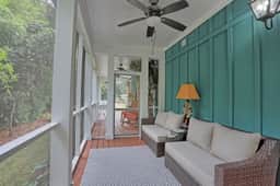 Sweet Cottage and Studio Near Wormsloe Historic Site