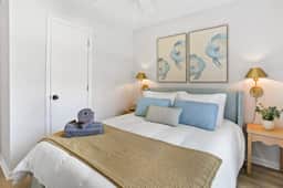 Coastal Comfort - 15 min to Beach, 10 min to City