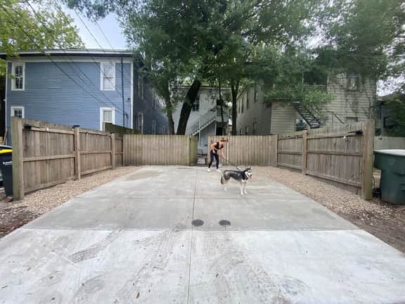 Downtown at The Peach House Dogs Welcome  Fully Fenced Yard and Off-street Parking