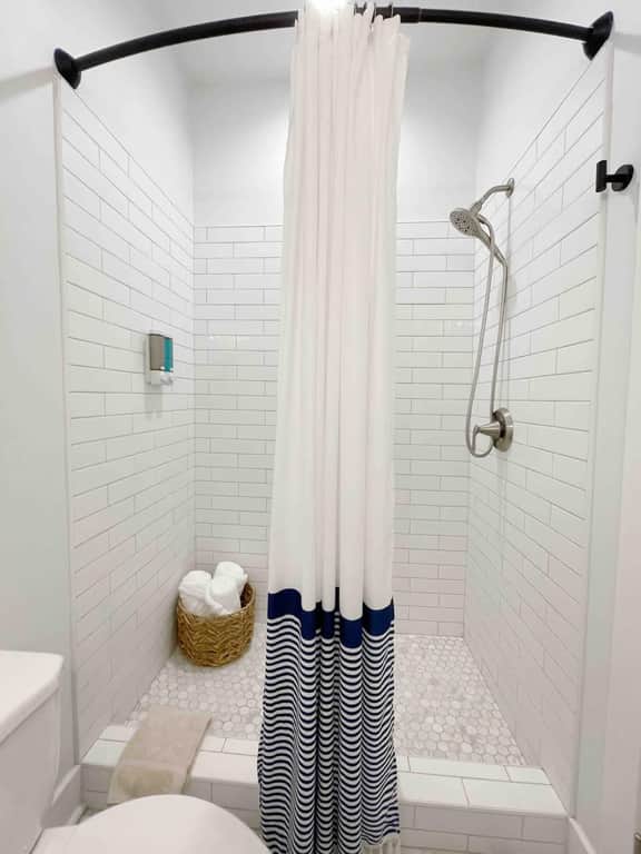 Stylish Savannah Retreat 3 Blocks from Forsyth