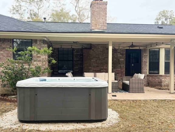 Family-Friendly Home w/ Hot Tub Near Beach
